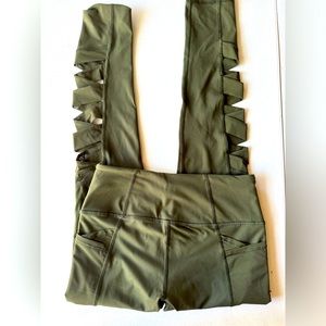 Victoria Sport Cutout pants